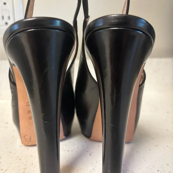 Herve Leger Peep Toe Leather Stiletto Black Tortoise Shell /leopard 7.5 EUC - Picture 9 of 11